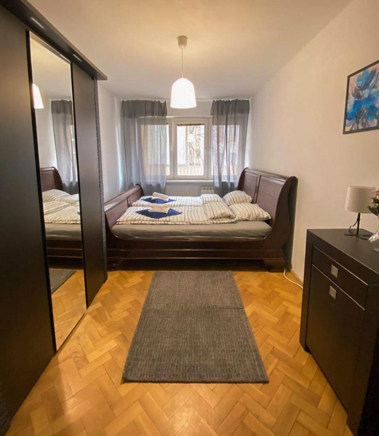 Twarda 66 Pokoje W Centrum Warszawy Varsóvia Exterior foto