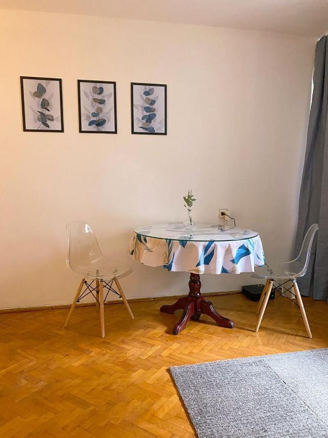 Twarda 66 Pokoje W Centrum Warszawy Varsóvia Exterior foto